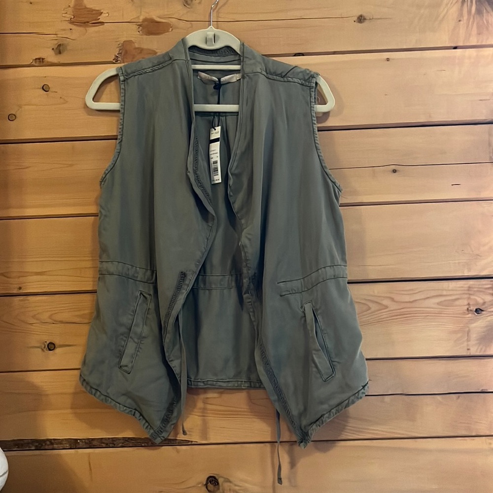 Military green cinch vest